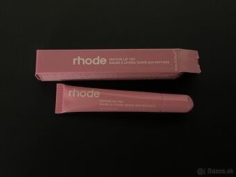 Rhode lesk na pery