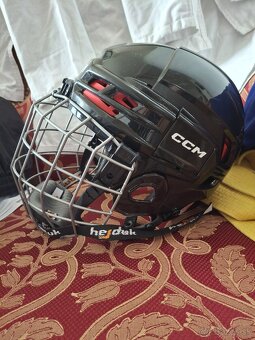 Hokejova prilba CCM Tacks 70 Combo Jr