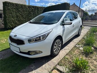 KIA Cee’d 1.6 GDI (99 kw). Serv. knižka. tempomat