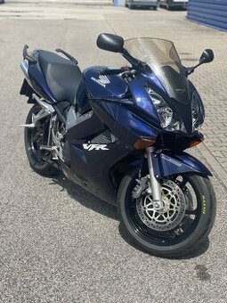 Honda VFR800