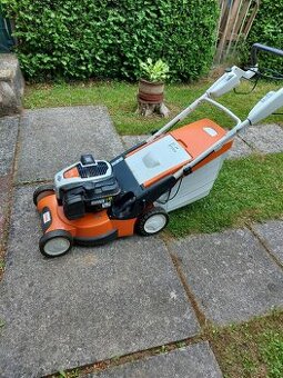 Motorová kosačka STIHL RM545VE