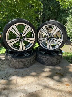 Elektróny 5x100 R19