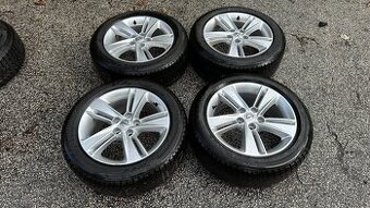 55. Opel Insignia 225/55/ r17