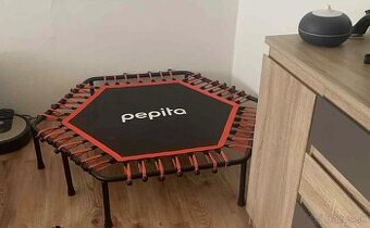 Trampolina