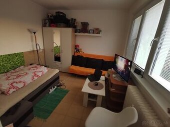 Prenájom 1izbovy byt, Terasa, Nešporova 14, OC galéria