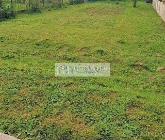 Predám stavebný pozemok Dvory nad Žitavou