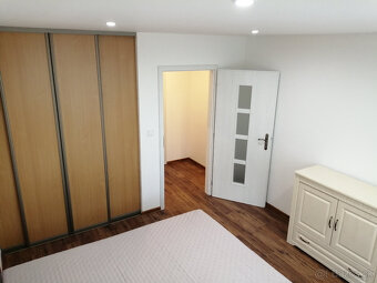 Prenájom 2-izbový byt, Poprad -západ