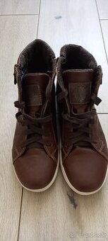 Dámske  kožené zimné  topánky  Bruno Banani 39