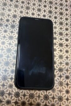 iPhone 11 64 GB - čierny