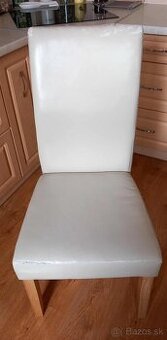 Jedálenské stoličky