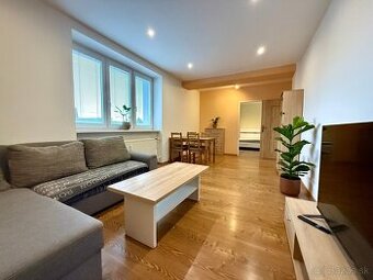 Na prenájom zariadený 3i byt vo Vrbovom