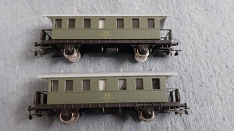 Vláčiky - dva osobné vozne H0