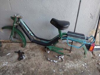 RÁM / KOSTRA BABETTA 210 ( TORZO) JAWA