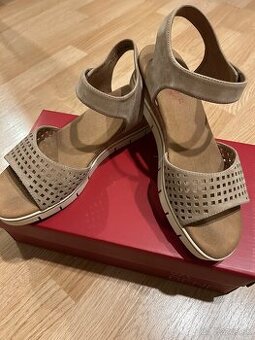 kožené sandále, veľ. 37