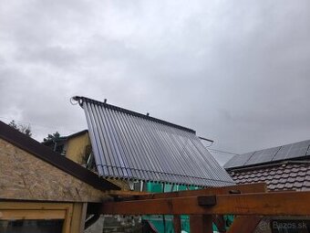 Solárny trubicovy ohev bazéna