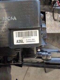 Kia ceed svetlo Ľavé xenon