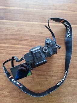 Sony A7R V