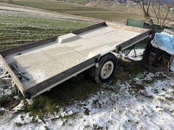 Vlečka za traktor
