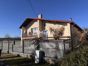 PREDAJ RODINNÉHO DOMU v HUMENNOM (časť Dubník)
