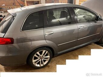 predam diely na fiat croma 2,2 benzin 108kw 2009 facelift ko
