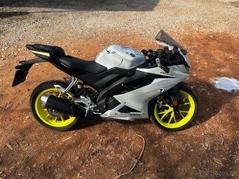 Yamaha YZF r125