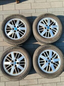 Hliníkové disky + pneu. na Ford, 215/60 R16