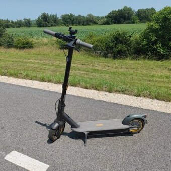 Ninebot Max G30E II kolobežka