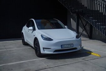 Tesla model Y -long range -dual motor -79xxx km