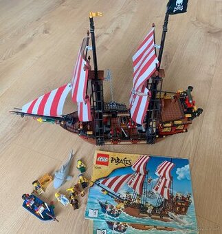 LEGO Pirates 6243 Brickbeard's Bounty