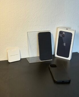 Predám Apple iPhone 13 128GB Black Bežné známky