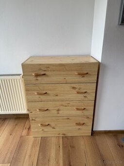 2x komoda zachovalá obe spolu 40€