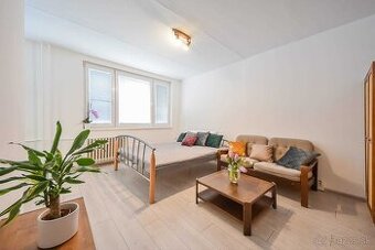 PRENÁJOM - 1 IZB BYT, MICHALOVSKÁ ul., KOŠICE ZÁPAD (TERASA)