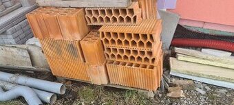Keramické stropné vložky a odkvapové rúry