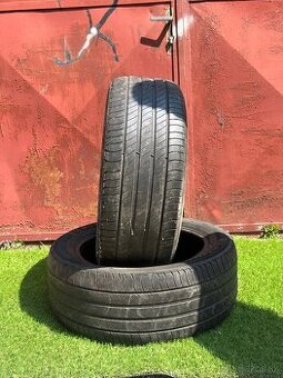 MICHELIN 215/55/R18 - 1