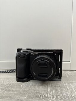 Sony a6700 + kit lens 16-50mm záruka