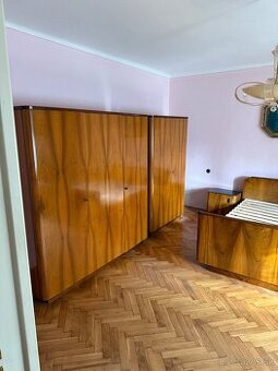 Skriňové zostavy, orech