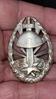 Odznak.vyznamenanie..tt.