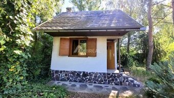 PREDAJ:Záhrada s chatkou Uľany nad Žitavou 401m2;Cena v RK - 1