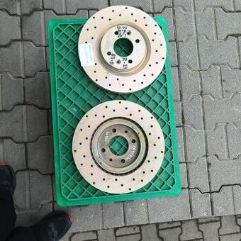 Predám velké predné brzdové kotuče 285mm-4x100