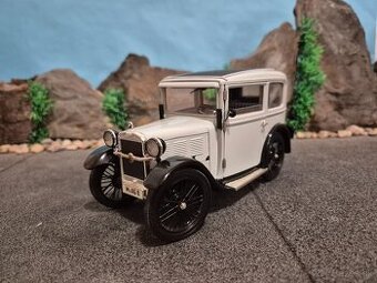 Prodám model 1:18 BMW DIXI