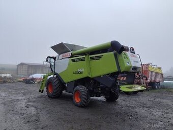 Claas Lexion 660