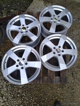 Alu 5 x 112 R 17 + pneu.