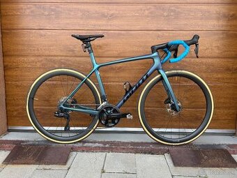 Giant TCR Advanced Pro 1 Disc Di2