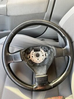 Volant VW GOLF 5