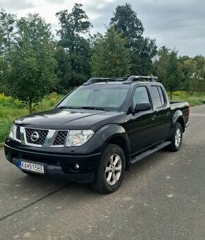 Nissan Navara D40 2.5 dCi 128 kW 4x4 Manuál