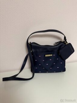 Tommy Hilfiger crossbody kabelka
