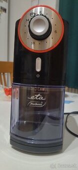 Mlynček na kávu ETA perfetto