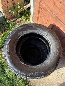 Letné Pneu Bridgestone 215/65 R16