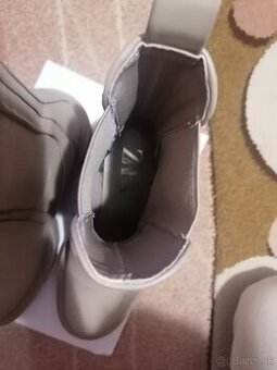 Členkové čižmy ZARA