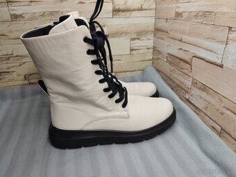 Ecco 41 - dámske celokožené čižmy